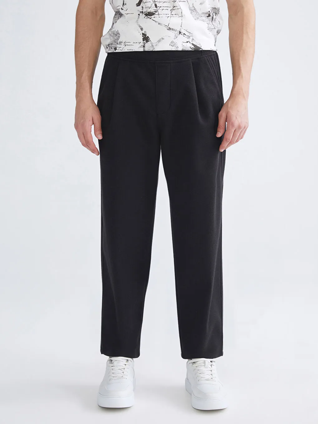 American Eagle Trousers
