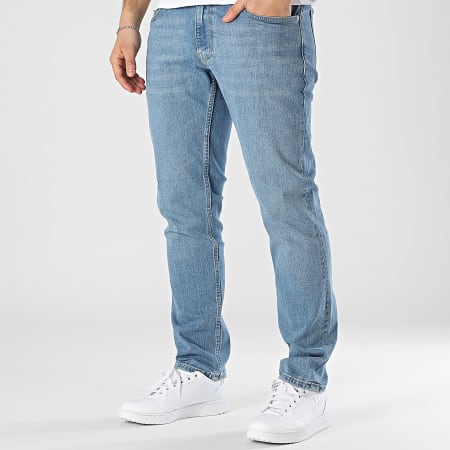 Jeans & Denim